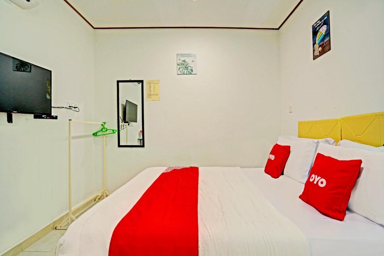 Hotel Capital O 90423 Teratai Chalet Kampong Raja Esterno foto