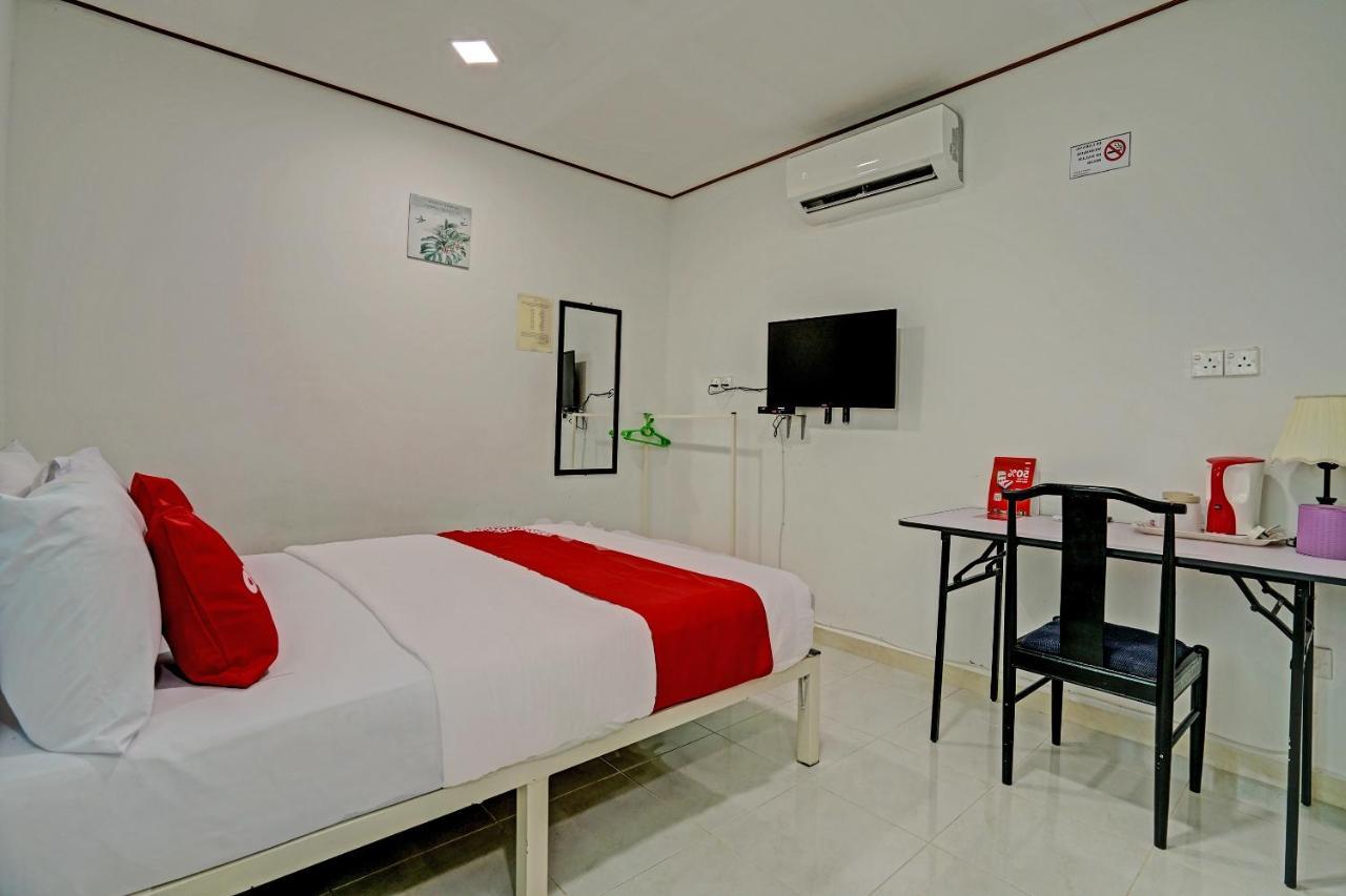 Hotel Capital O 90423 Teratai Chalet Kampong Raja Esterno foto