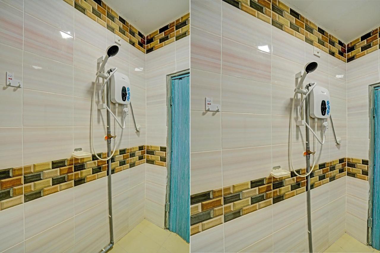 Hotel Capital O 90423 Teratai Chalet Kampong Raja Esterno foto